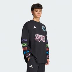 KOSZULKA MERCEDES - AMG PETRONAS FORMULA 1 TEAM LIGHTS ON LONGSLEEVE. Czarne t-shirty damskie Adidas, s, bez wzorów, z bawełny, bez kołnierzyka. Za 259.00 zł.