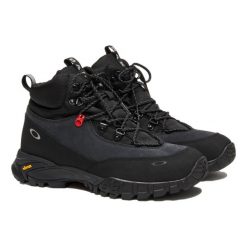 Buty trekkingowe męskie Oakley Vertrex Boot. Czarne buty trekkingowe męskie Oakley, bez zapięcia. Za 562.99 zł.