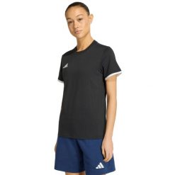 Koszulka damska adidas Entrada 26 Tee. Czarne bluzki damskie Adidas, bez wzorów, z bawełny, klasyczne, bez kołnierzyka, bez ramiączek. Za 78.99 zł.
