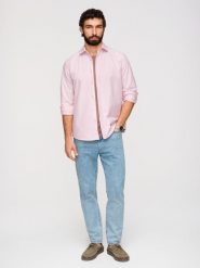 Bawełniana pastelowa męska koszula typu oxford – jasnoróżowa V1 - Rozmiar: XXL. Pomarańczowe koszule męskie Ombre Clothing, m, bez wzorów, z bawełny, bez kołnierzyka, bez ramiączek. W wyprzedaży za 146.99 zł.
