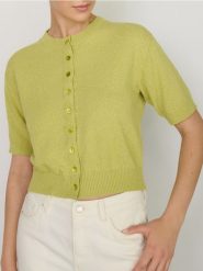 Sweter z krótkim rękawem - jasnozielony. Zielone swetry klasyczne damskie Reserved, l, z bawełny, bez kołnierzyka. W wyprzedaży za 59.99 zł.