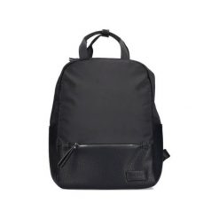 RIEKER H1648-00 black, plecak damski. Czarne plecaki damskie Rieker, bez wzorów, z materiału. Za 209.90 zł.