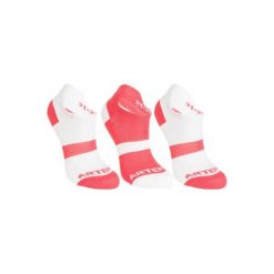 Skarpety sportowe RS160 3 pary. Białe skarpetki damskie ARTENGO, bez wzorów, z bawełny. Za 14.99 zł.