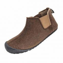 Kapcie UNISEX GUMBIES BRUMBY BOOT. Brązowe kapcie damskie Gumbies. Za 149.99 zł.