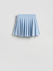 Gładkie spódnico-szorty - jasnoniebieski. Niebieskie szorty damskie Reserved, bez wzorów, z tkaniny. Za 119.99 zł.