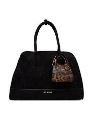 Steve Madden Torebka Bharlli 13002290 Czarny. Czarne torebki klasyczne damskie Steve Madden, bez wzorów, ze skóry, bez dodatków. Za 559.99 zł.