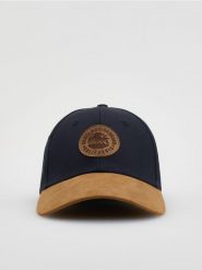 Czapka baseball z naszywką - granatowy. Niebieskie czapki męskie Reserved, z aplikacjami. Za 59.99 zł.