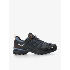 Buty trekkingowe niskie Salewa MTN Trainer Lite. Czarne buty trekkingowe męskie Salewa, bez zapięcia. W wyprzedaży za 660.95 zł.