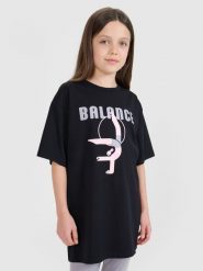 4F T-shirt oversize z nadrukiem dziewczęcy - czarny 158 (12-13 lat). Czarne koszulki dziewczęce 4f, bez wzorów, z bawełny, bez ramiączek. W wyprzedaży za 19.99 zł.