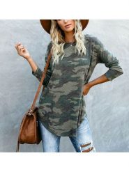 Milan Kiss Koszulka w kolorze khaki rozmiar: M. Brązowe t-shirty damskie Milan Kiss, m, bez wzorów, bez kołnierzyka. Za 126.99 zł.