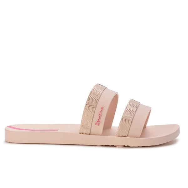 Klapki damskie Ipanama 83649 MESH SLIDE FEM. Czerwone klapki damskie Ipanema, bez wzorów, z materiału, bez obcasa. Za 69.00 zł.