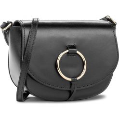 Torebka CREOLE - K10436 Czarny. Czarne listonoszki damskie Creole, bez wzorów, ze skóry, bez dodatków. Za 129.00 zł.
