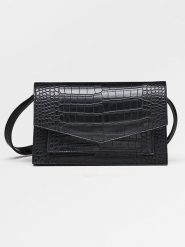Becksöndergaard Torebka w kolorze czarnym - 19 x 10 cm rozmiar: onesize. Czarne torebki klasyczne damskie Becksöndergaard, bez wzorów, z materiału, bez dodatków. Za 118.56 zł.