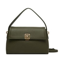 Torebka Calvin Klein. Zielone torebki klasyczne damskie CALVIN KLEIN, bez wzorów, bez dodatków. Za 569.99 zł.