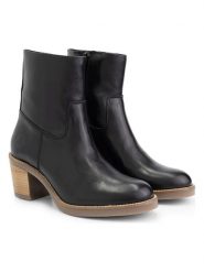 TRAVELIN' Skórzane botki "Morlaix" w kolorze czarnym rozmiar: 39. Czarne botki damskie Travelin', eleganckie, bez obcasa, bez zapięcia. Za 548.95 zł.