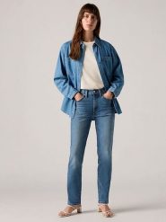 Levi's Dżinsy "724" - Slim fit - w kolorze niebieskim rozmiar: W29/L28. Niebieskie jeansy damskie Levi's, z podwyższonym stanem. Za 229.95 zł.