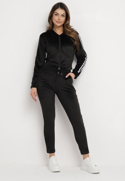 Czarny Welurowy Komplet Dresowy 2-Częściowy z Lampasami Bluza i Spodnie Atiriv. Czarne bluzy bez kaptura damskie Born2be, m, z dresówki. Za 44.99 zł.