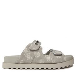 Klapki Guess. Brązowe klapki damskie Guess, z aplikacjami, bez obcasa. Za 269.99 zł.