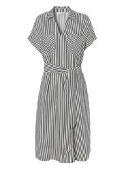 TATUUM Sukienka "Ikala" w kolorze granatowo-białym rozmiar: 44. Białe sukienki damskie Tatuum, na co dzień, s, bez wzorów, z tkaniny, klasyczne, bez kołnierzyka, bez ramiączek, midi, proste. Za 172.08 zł.