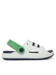 Tommy Hilfiger Sandały T3X2-33905-0083X S Biały. Białe sandały chłopięce Tommy Hilfiger, z tworzywa sztucznego, bez zapięcia. Za 129.99 zł.