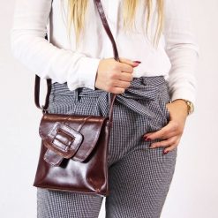 Torebka skórzana damska listonoszka DAN-A T123 koniakowa. Shopper bag damskie DAN-A, bez wzorów, ze skóry, bez dodatków. Za 249.99 zł.