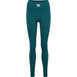 Damskie legginsy bezszwowe prążkowane Hummel Pulse. Zielone legginsy damskie HUMMEL, bez wzorów, prążkowane, na fitness i siłownię. Za 196.00 zł.