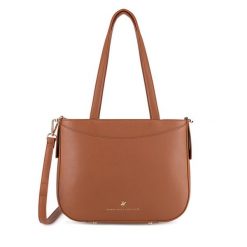 Torebka Beverly Hills Polo Club. Brązowe torebki klasyczne damskie Beverly Hills Polo Club, bez wzorów, bez dodatków. Za 219.99 zł.
