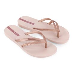 Japonki damskie Ipanema Bossa. Czerwone klapki damskie Ipanema, bez wzorów, bez obcasa. Za 59.99 zł.
