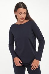 Sweter damski Urbano MM. Swetry klasyczne damskie MM, xs, bez kołnierzyka. Za 749.00 zł.