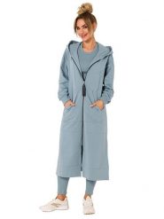 Made of emotion Kardigan w kolorze błękitnym rozmiar: L/XL. Niebieskie kardigany damskie Made Of Emotion, l, bez wzorów. Za 278.45 zł.