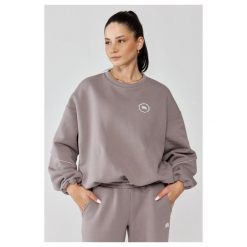 Damska bluza sportowa oversize Rough Radical Trip Classic. Brązowe bluzy bez kaptura damskie ROUGH RADICAL, bez wzorów, bez ramiączek, bez kaptura. W wyprzedaży za 159.99 zł.