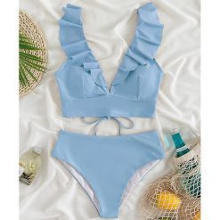 Dwuczęściowy strój kąpielowy z falbankami i wysoką talią Iolanthe. Niebieskie bikini damskie Intica, bez wzorów. Za 149.00 zł.