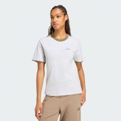 Koszulka z wyszywaną grafiką Seasonal Essentials Colorpop. Brązowe t-shirty damskie Adidas, uniwersalny, bez wzorów, z bawełny, bez kołnierzyka. Za 129.00 zł.