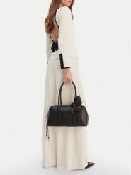 GINO ROSSI Torebka C-LDA8017A Czarny. Czarne torebki klasyczne damskie Gino Rossi, bez wzorów, z materiału, bez dodatków. Za 249.99 zł.