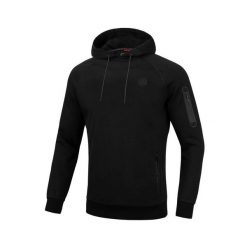 Bluza męska Pitbull z kapturem Stafford. Czarne bluzy sportowe męskie PITBULL, bez wzorów, sportowe, bez kołnierzyka, bez ramiączek. Za 259.00 zł.