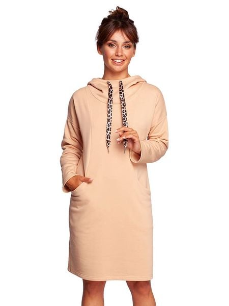 Be Wear Sukienka w kolorze beżowym rozmiar: L. Brązowe sukienki damskie Be Wear, na co dzień, l, bez wzorów, bez kołnierzyka, bez ramiączek, mini, proste. Za 130.50 zł.