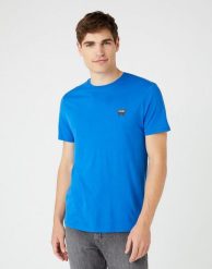 WRANGLER SS SIGN OFF TEE MĘSKI T-SHIRT KOSZULKA LOGO NAUTICAL BLUE W7C07D3V2 112146300. Niebieskie t-shirty męskie Wrangler, m, bez wzorów, bez kołnierzyka. Za 69.99 zł.