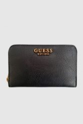 GUESS Średni czarny portfel Arja. Czarne portfele damskie Guess, z aplikacjami. W wyprzedaży za 229.99 zł.