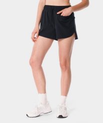 Lekkie szorty dla kobiet sportowe z kieszonką Carpatree Balletcore. Czarne spodenki sportowe damskie Carpatree, xs, z elastanu, na fitness i siłownię. Za 143.99 zł.