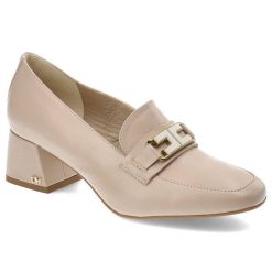 Beżowe Półbuty Chebello Damskie Eleganckie Obuwie. Brązowe półbuty damskie CheBello, bez wzorów, ze skóry, eleganckie, bez obcasa, na obcasie. Za 309.00 zł.