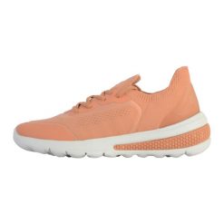 Tenisówki Geox Model D Spherica Actif A Kolor Pomarańczowy. Brązowe trampki i tenisówki męskie Geox, bez wzorów, z tkaniny, bez zapięcia. W wyprzedaży za 453.00 zł.