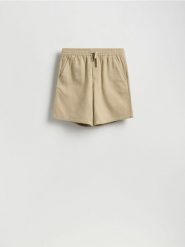 Bawełniane szorty jogger - beżowy. Brązowe szorty męskie Reserved, z bawełny, bez kołnierzyka. Za 99.99 zł.
