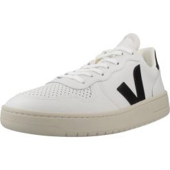 Buty VEJA V10 PRIME Biały. Białe buty trekkingowe męskie Veja, ze skóry, bez zapięcia, trekkingowe. Za 591.99 zł.