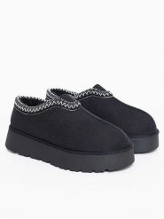 Blackfield Botki "Ben" w kolorze czarnym rozmiar: 36. Czarne botki damskie Blackfield, bez obcasa, na platformie, bez zapięcia. Za 173.99 zł.