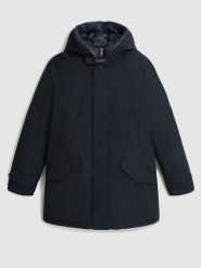 Woolrich Kurtka puchowa "Polar" w kolorze granatowym rozmiar: S. Niebieskie kurtki męskie Woolrich, na zimę, s, bez wzorów, z polaru, bez kaptura. Za 1,336.63 zł.