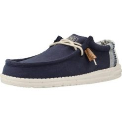 Buty HEY DUDE WALLY LINEN NATURAL Niebieski. Niebieskie buty trekkingowe męskie Hey dude, z tkaniny, bez zapięcia, trekkingowe. Za 194.99 zł.