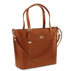 Torebka skórzana BETLEWSKI BVP-109 camelowa. Brązowe torebki klasyczne damskie Betlewski, bez wzorów, ze skóry, bez dodatków. Za 439.00 zł.