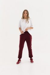 LEKKIE SPODNIE CELINE BORDOWE XS - Flawless. Czerwone spodnie dresowe damskie Flawless, s, bez wzorów, z bawełny. Za 231.00 zł.