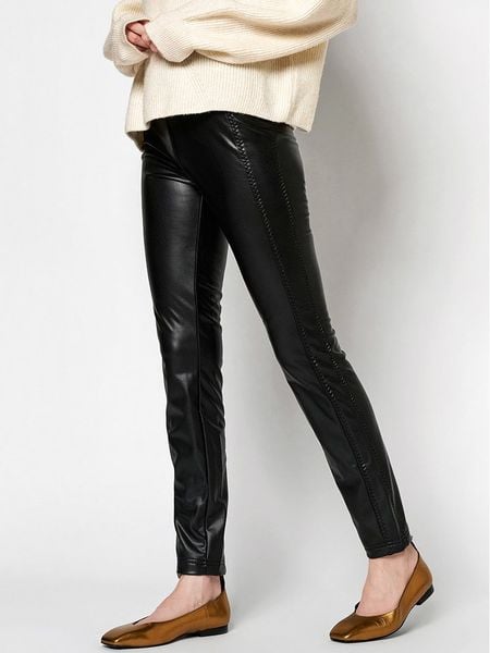 Rosner Legginsy "Alisa" w kolorze czarnym rozmiar: 36/L30. Czarne legginsy damskie Rosner, l, bez wzorów, ze skóry. Za 167.28 zł.