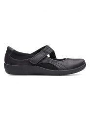 Clarks Baleriny "Sillian" w kolorze czarnym rozmiar: 39. Czarne baleriny damskie Clarks, bez wzorów, bez obcasa. Za 171.68 zł.